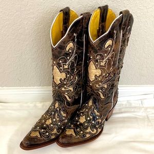 Corral Western Boots, Never Worn, Dark Brown with Tan, Gold and Rhinestones